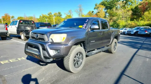 More photos of 2013 Toyota Tacoma PreRunner at Tom Gill Chevrolet, KY
