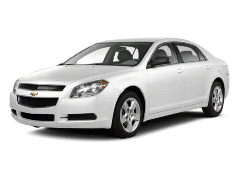 White 2010 Chevrolet Malibu LTZ for sale in Florence, KY