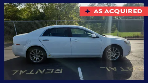 White 2010 Chevrolet Malibu LTZ for sale in Florence, KY