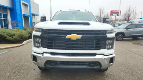 Another view of 2025 Chevrolet Silverado 3500 HD Chassis Cab Work Truck for sale in Florence, KY at Tom Gill Chevrolet