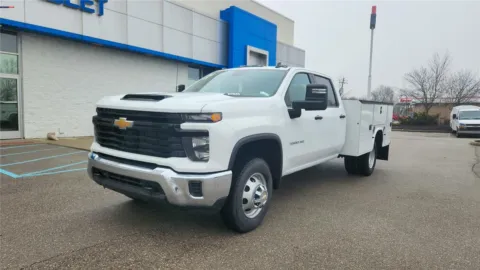 Photos of 2025 Chevrolet Silverado 3500 HD Chassis Cab Work Truck for sale in Florence, KY at Tom Gill Chevrolet