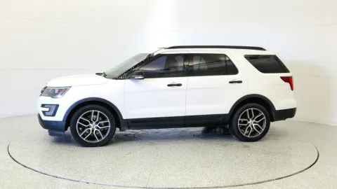 More photos of 2016 Ford Explorer Sport at Tom Gill Chevrolet, KY