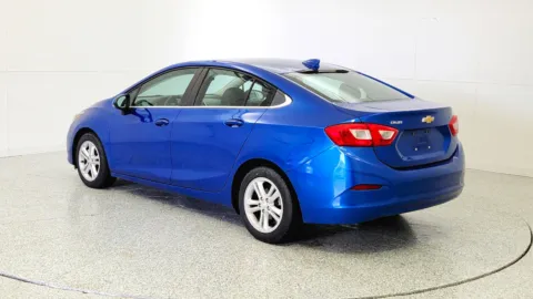 More photos of 2017 Chevrolet Cruze LT at Tom Gill Chevrolet, KY