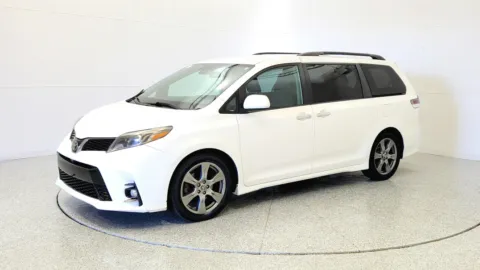 Another view of 2019 Toyota Sienna SE for sale in Florence, KY at Tom Gill Chevrolet