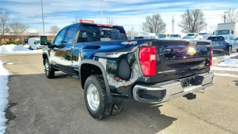 More photos of 2026 Chevrolet Silverado 3500HD LTZ at Tom Gill Chevrolet, KY