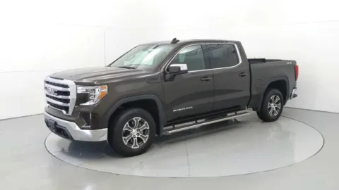 Another view of 2020 GMC Sierra 1500 SLE for sale in Florence, KY at Tom Gill Chevrolet