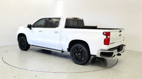 More photos of 2022 Chevrolet Silverado 1500 LTZ at Tom Gill Chevrolet, KY