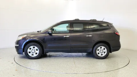 More photos of 2017 Chevrolet Traverse LS at Tom Gill Chevrolet, KY