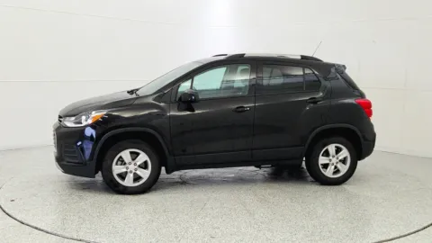 More photos of 2022 Chevrolet Trax LT at Tom Gill Chevrolet, KY