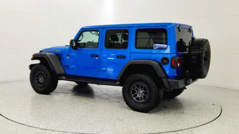 More photos of 2022 Jeep Wrangler Unlimited High Tide at Tom Gill Chevrolet, KY