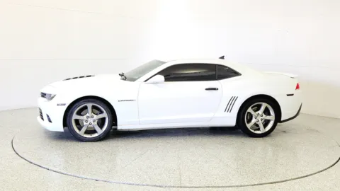 More photos of 2015 Chevrolet Camaro SS at Tom Gill Chevrolet, KY