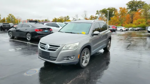 More photos of 2011 Volkswagen Tiguan S 4Motion at Tom Gill Chevrolet, KY