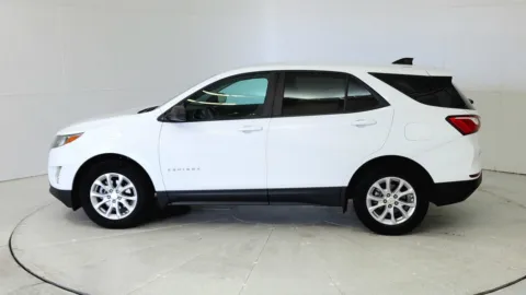 More photos of 2021 Chevrolet Equinox LS at Tom Gill Chevrolet, KY
