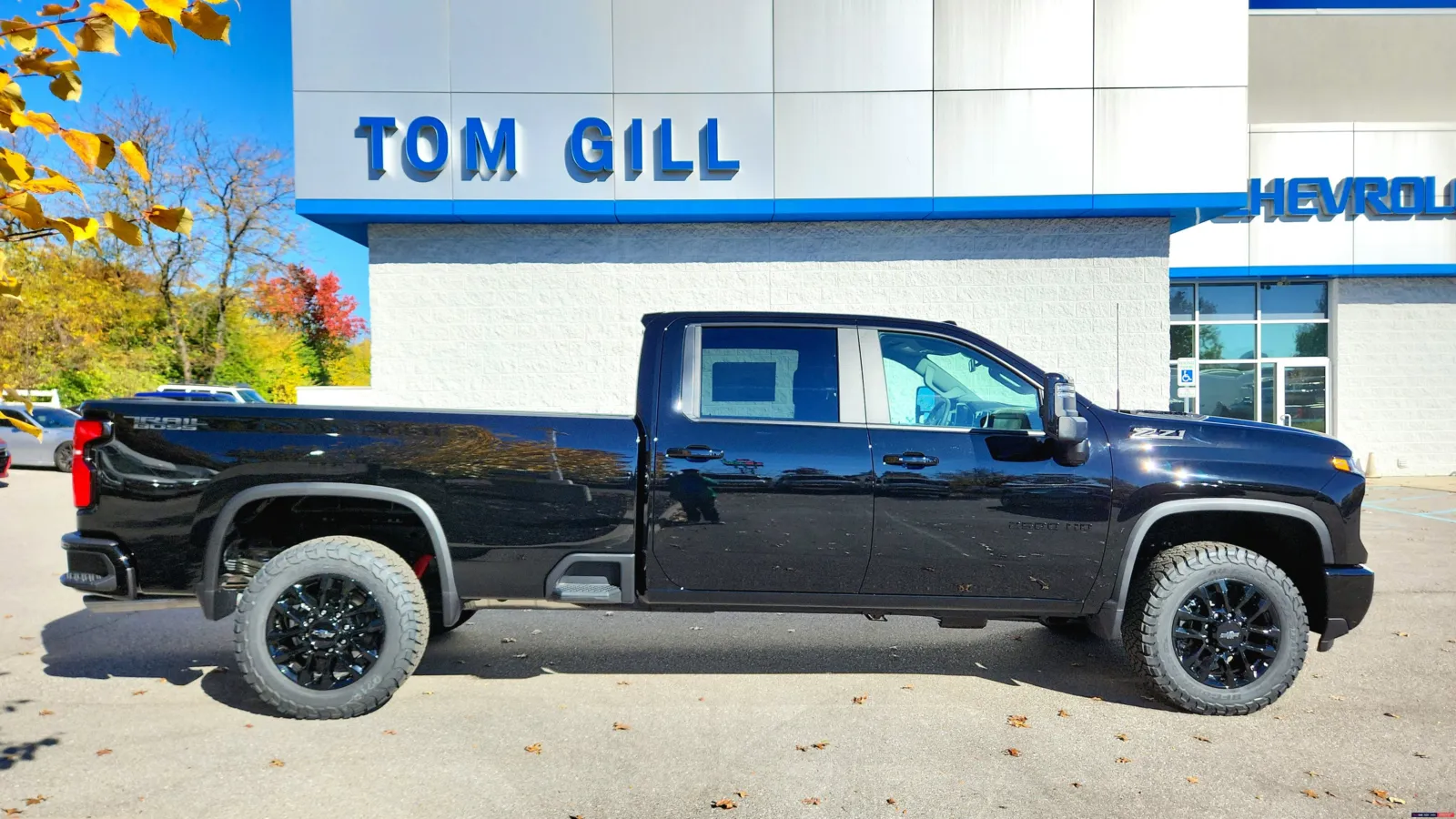 Black 2026 Chevrolet Silverado 2500HD LT for sale in Florence, KY