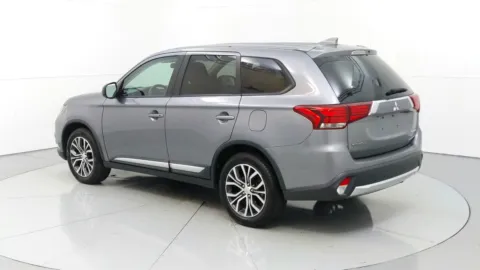 More photos of 2018 Mitsubishi Outlander ES at Tom Gill Chevrolet, KY