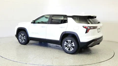 More photos of 2026 Chevrolet Equinox FWD LT at Tom Gill Chevrolet, KY