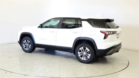 More photos of 2026 Chevrolet Equinox FWD LT at Tom Gill Chevrolet, KY