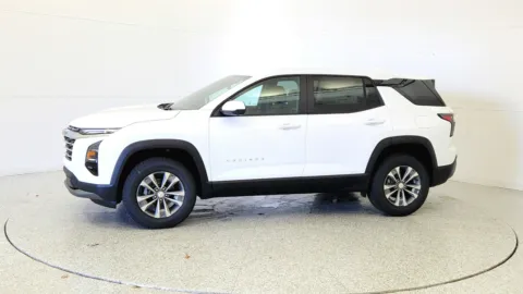 More photos of 2026 Chevrolet Equinox FWD LT at Tom Gill Chevrolet, KY