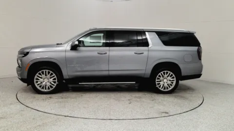 More photos of 2026 Chevrolet Suburban LT at Tom Gill Chevrolet, KY