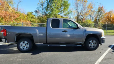Gray 2012 Chevrolet Silverado 1500 LT for sale in Florence, KY