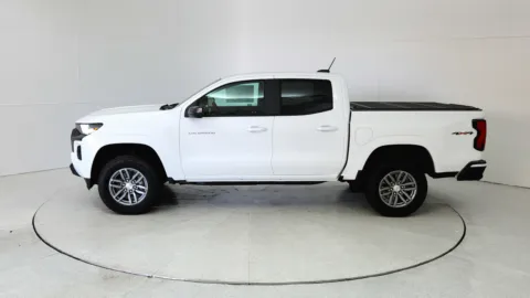 More photos of 2024 Chevrolet Colorado 4WD LT at Tom Gill Chevrolet, KY