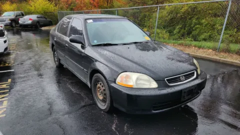 Photos of 1998 Honda Civic EX for sale in Florence, KY at Tom Gill Chevrolet