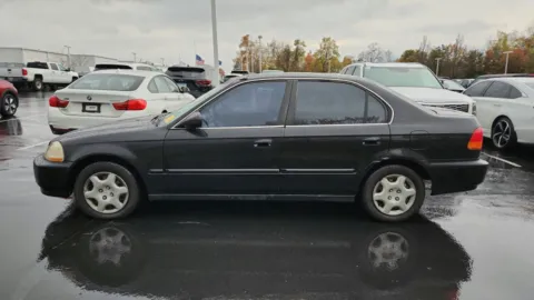 More photos of 1998 Honda Civic EX at Tom Gill Chevrolet, KY