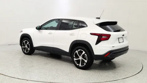 More photos of 2024 Chevrolet Trax 1RS at Tom Gill Chevrolet, KY