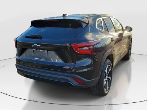 More photos of 2024 Chevrolet Trax 1RS at Tom Gill Buick GMC, OH