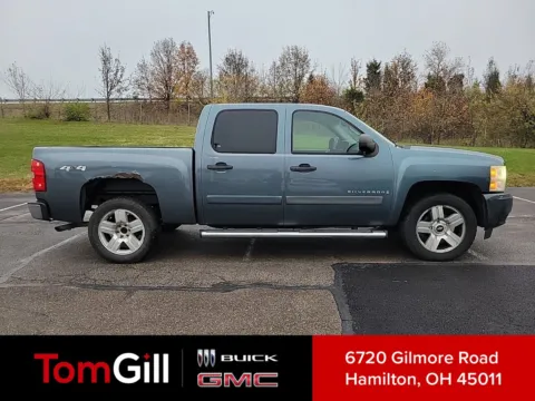 Gray 2008 Chevrolet Silverado 1500 LT w/1LT for sale in Hamilton, OH