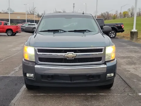 Another view of 2008 Chevrolet Silverado 1500 LT w/1LT for sale in Hamilton, OH at Tom Gill Buick GMC