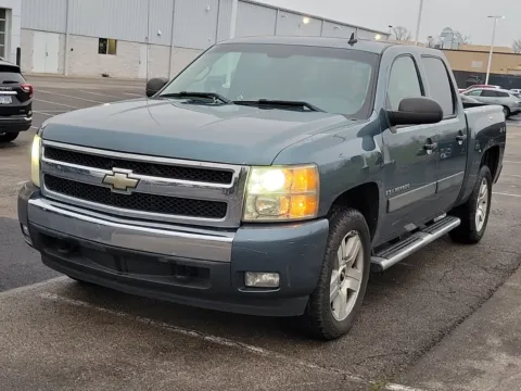 More photos of 2008 Chevrolet Silverado 1500 LT w/1LT at Tom Gill Buick GMC, OH