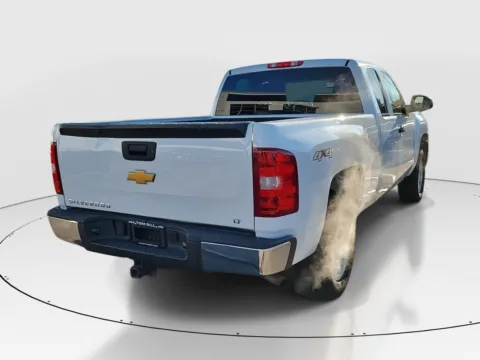 More photos of 2013 Chevrolet Silverado 1500 LT at Tom Gill Buick GMC, OH