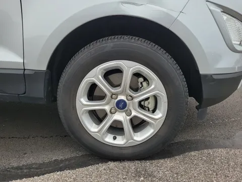 More photos of 2020 Ford EcoSport SE at Tom Gill Buick GMC, OH