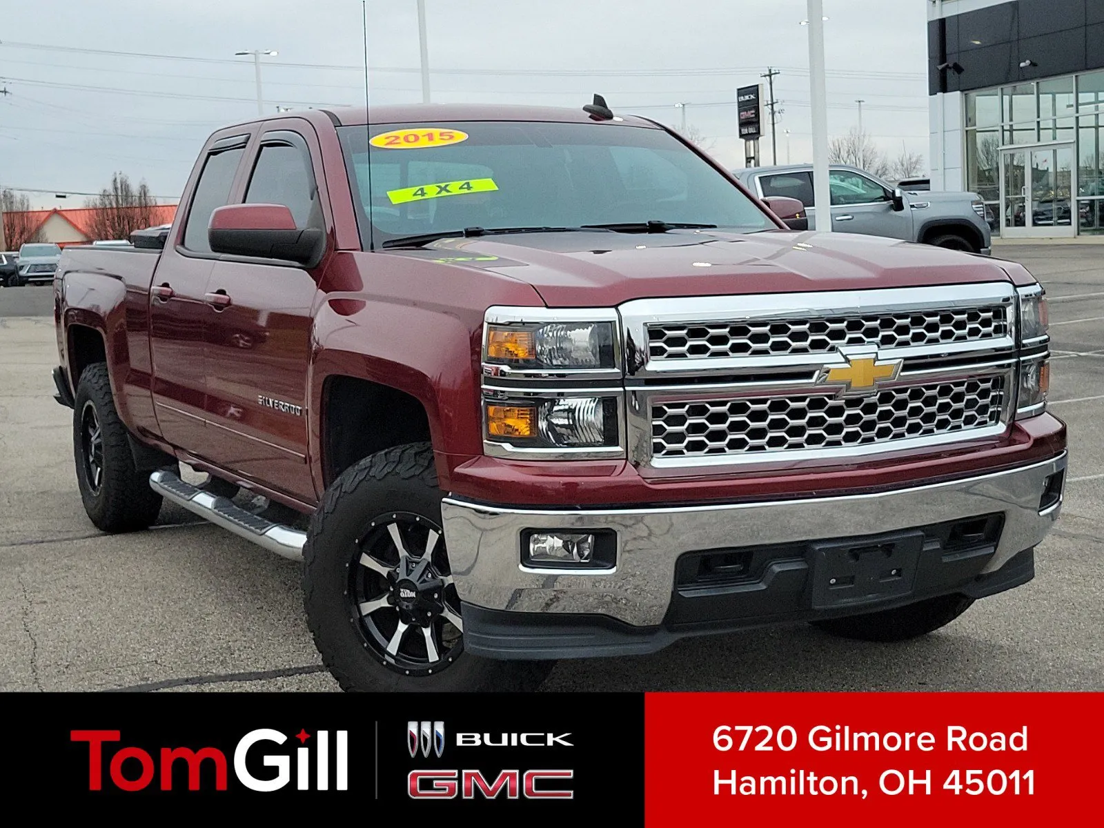 Red 2015 Chevrolet Silverado 1500 LT for sale in Hamilton, OH