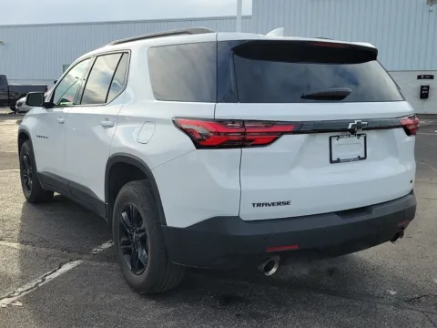 Another view of 2023 Chevrolet Traverse LT Cloth for sale in Hamilton, OH at Tom Gill Buick GMC