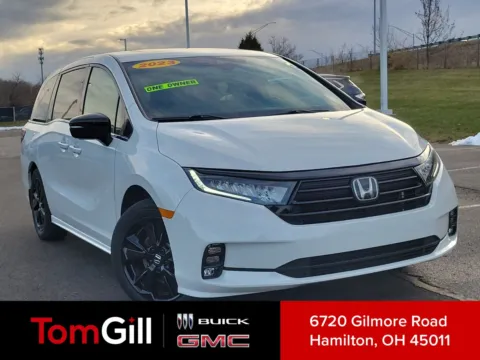 White 2023 Honda Odyssey Sport for sale in Hamilton, OH