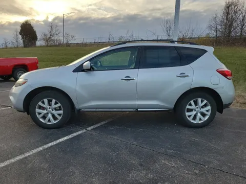 More photos of 2011 Nissan Murano SL at Tom Gill Buick GMC, OH