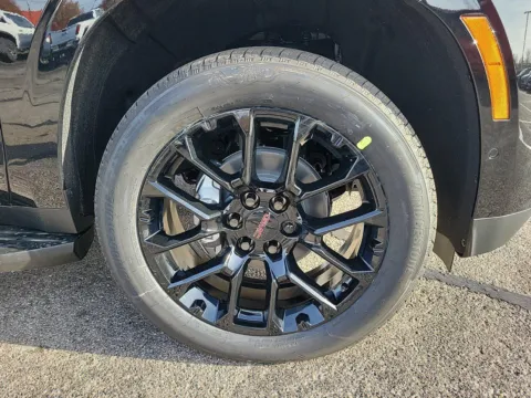 More photos of 2026 GMC Yukon XL Elevation at Tom Gill Buick GMC, OH