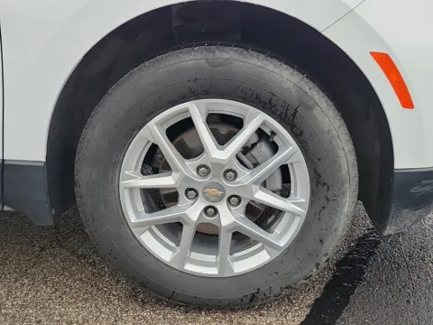 More photos of 2023 Chevrolet Equinox LT at Tom Gill Buick GMC, OH