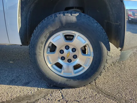 More photos of 2013 Chevrolet Silverado 1500 LT at Tom Gill Buick GMC, OH