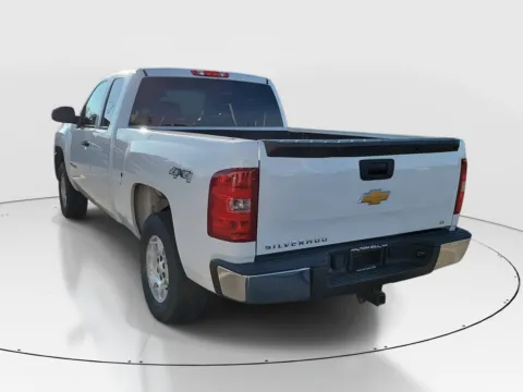 Another view of 2013 Chevrolet Silverado 1500 LT for sale in Hamilton, OH at Tom Gill Buick GMC