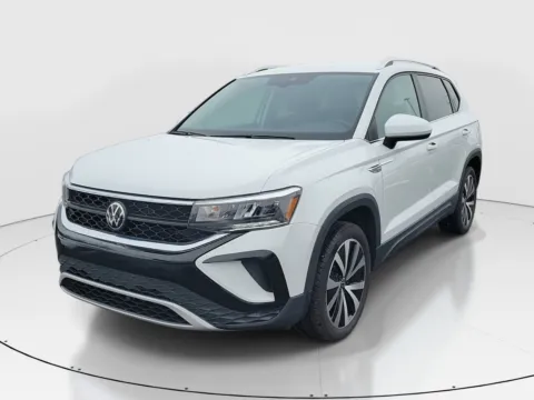 Photos of 2023 Volkswagen Taos SE for sale in Hamilton, OH at Tom Gill Buick GMC