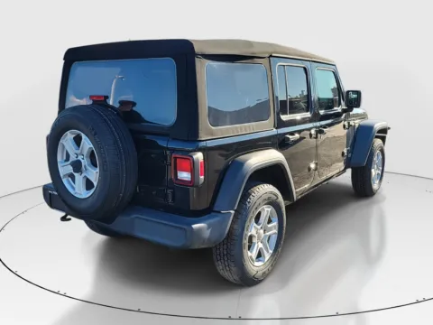More photos of 2021 Jeep Wrangler Unlimited Sport S at Tom Gill Buick GMC, OH