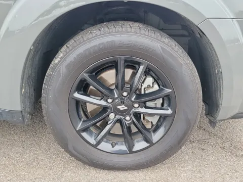 More photos of 2020 Dodge Journey SE Value at Tom Gill Buick GMC, OH