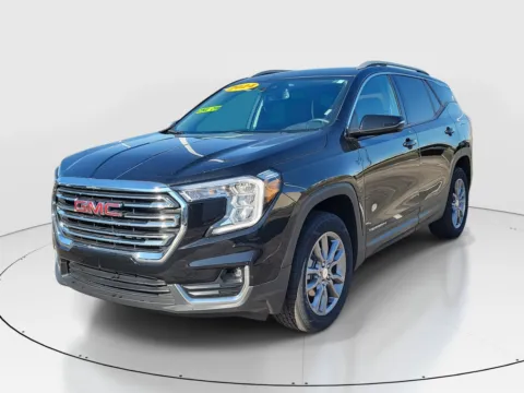 Photos of 2024 GMC Terrain SLT for sale in Hamilton, OH at Tom Gill Buick GMC