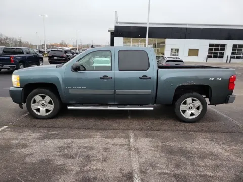 More photos of 2008 Chevrolet Silverado 1500 LT w/1LT at Tom Gill Buick GMC, OH