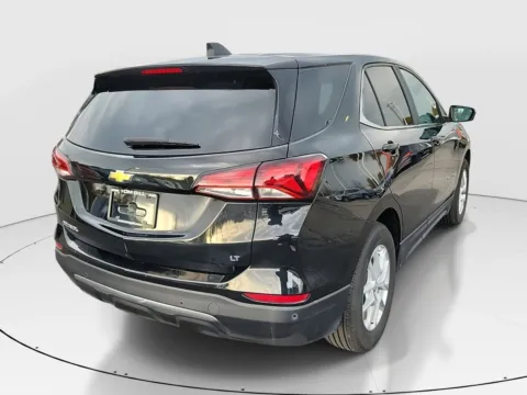More photos of 2023 Chevrolet Equinox LT at Tom Gill Buick GMC, OH