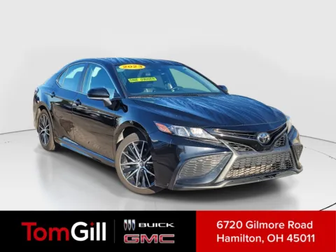 Black 2023 Toyota Camry SE for sale in Hamilton, OH
