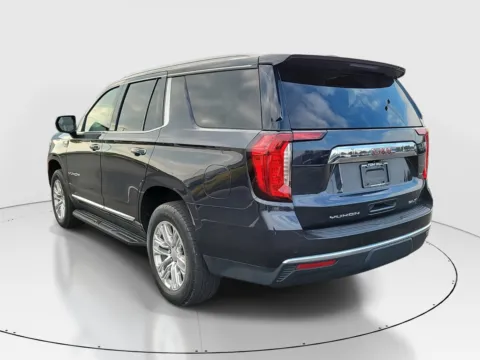 Another view of 2023 GMC Yukon SLT for sale in Hamilton, OH at Tom Gill Buick GMC
